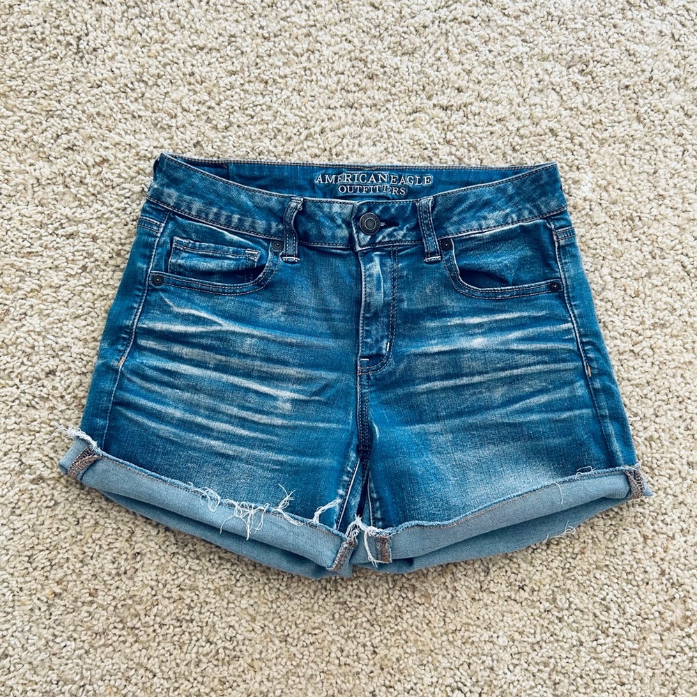 American Eagle Outfitters Blue Jean Shorts - Picture 2 of 5
